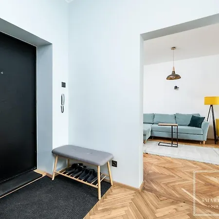 2br For 6, Workspace & Walk To Old Town Tallinn